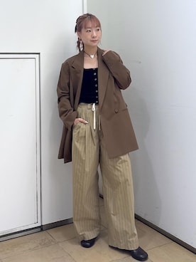 「ADAM ET ROPE'（アダムエロペ）のアイテム（スラックス）」を使った、ハヅキさん（レディース・159cm）の秋コーディネート
