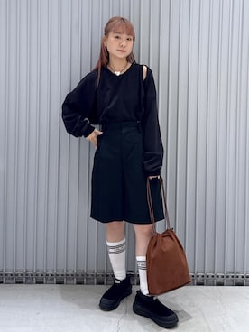 「アイテム（スニーカー）」を使った、ハヅキさん（レディース・159cm・20代）の夏コーディネート