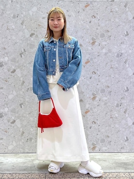 「FEMME」｜「アイテム（デニムジャケット）」を使った、ハヅキさん（レディース・158cm）の冬コーディネート