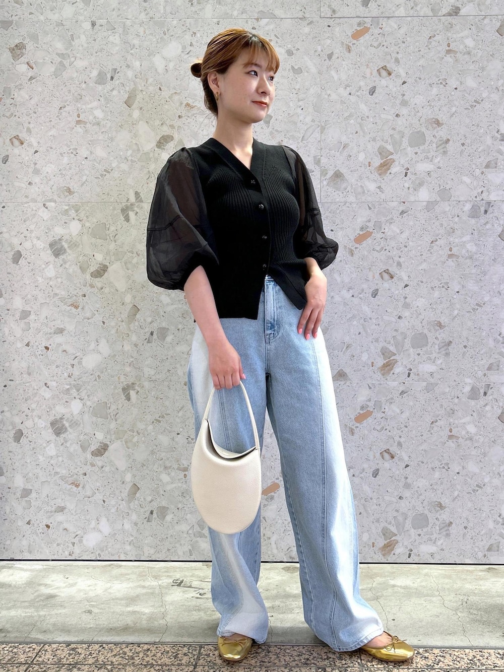 シアースリーブリブカーディガンを使った人気ファッション  