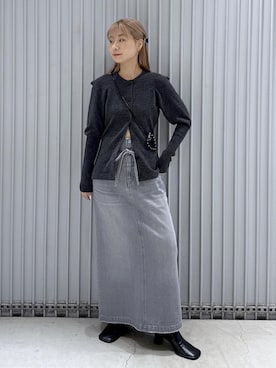 「アイテム（デニムスカート）」を使った、ハヅキさん（レディース・159cm・20代）の秋コーディネート