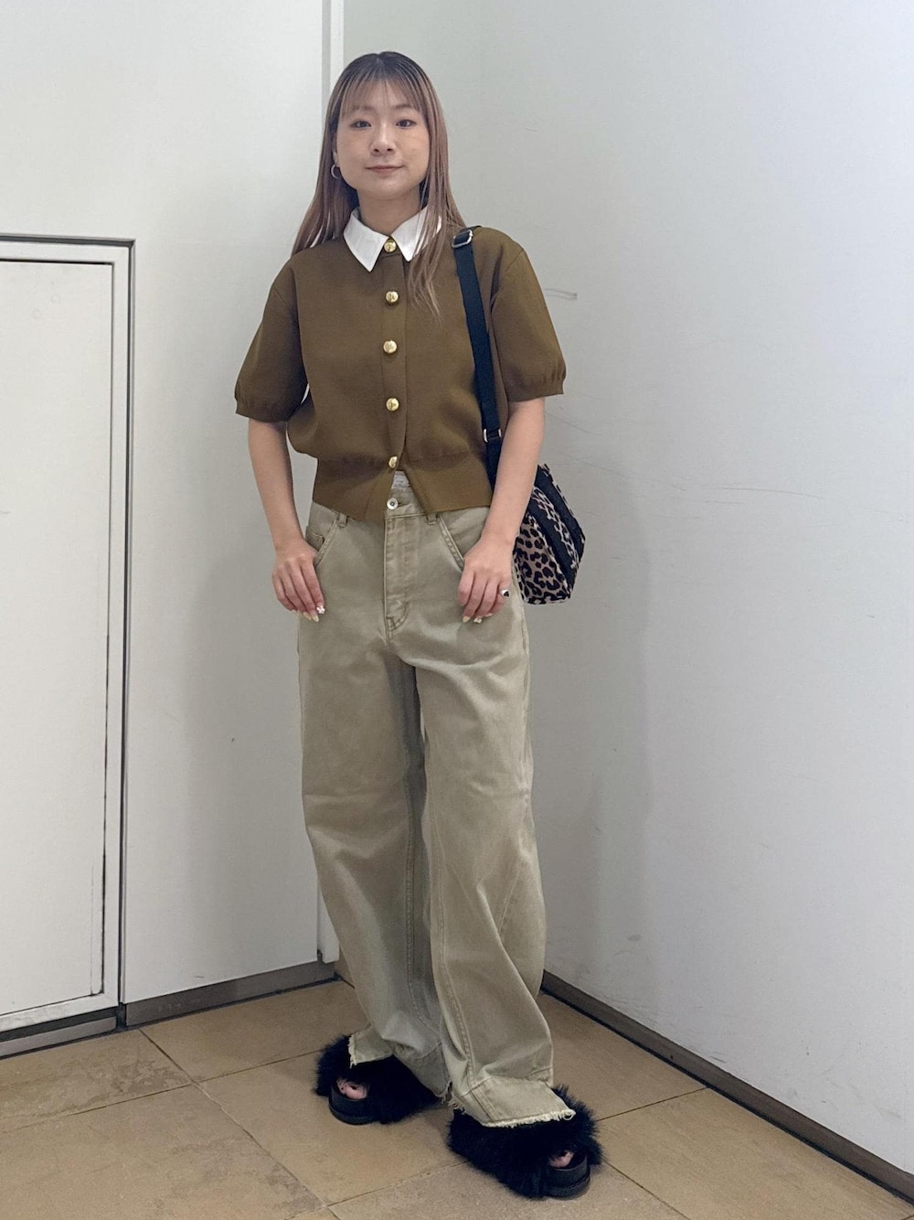 サステナブル】カラー付きハーフスリーブカーディガンを使った人気