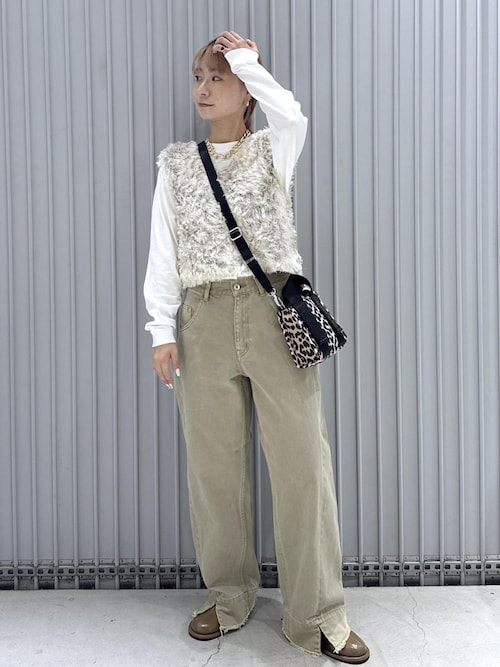 フェザーベスト（ベスト）｜ADAM ET ROPE'（アダムエロペ）の