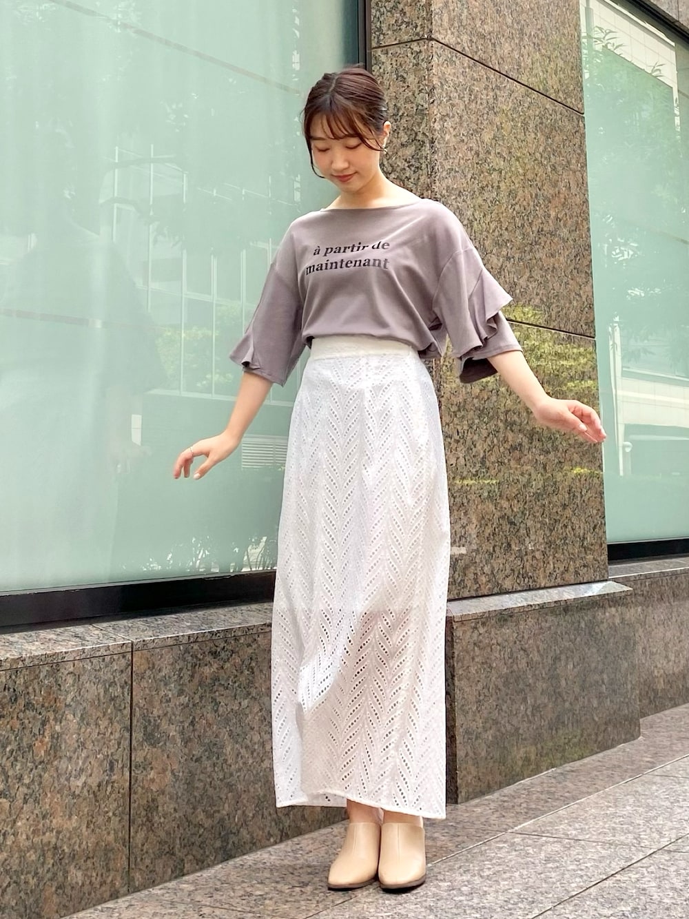 しば(Million Carats Web Store)｜MILLION CARATSのスカートを使った  