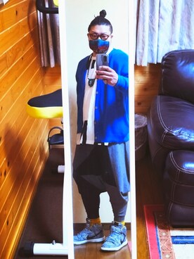 「AZUL by moussy（アズールバイマウジー）のアイテム（Tシャツ/カットソー）」を使った、smilingoodsunさん（メンズ・175cm）の春コーディネート