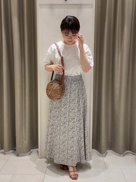 「Tシャツ」｜「アイテム（トップス、ゴールド系）」を使った、Manamiさん（レディース・150cm）の夏コーディネート
