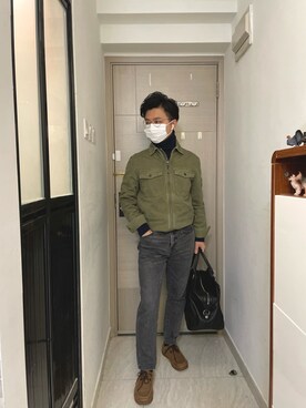 Zara ザラ のデニムジャケット グリーン系 を使ったメンズ人気ファッションコーディネート Wear