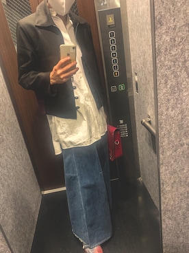 「ESSAY（エッセイ）のアイテム（パンツ）」を使った、わたるさん（メンズ・181cm）の春コーディネート