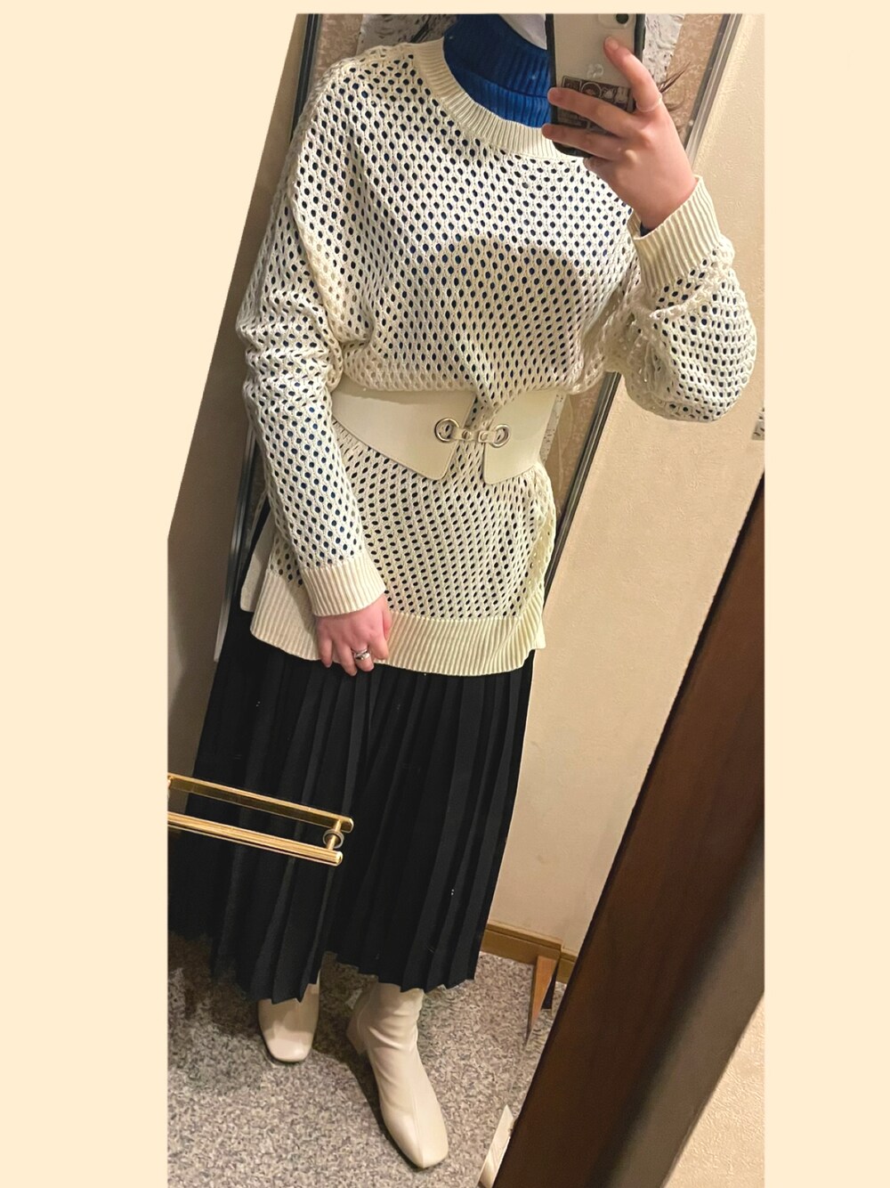 「UNIQLO、ブルベ冬、ブルベコーデ」｜「DISCOATの長袖ニット（ニット/セーター、ベージュ系）」を使った、cocoa_さん（レディース・162cm）の冬コーディネートの1枚目の写真