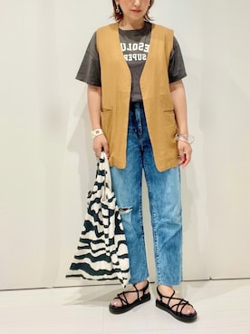 「frames RAY CASSIN（フレームスレイカズン）のアイテム（アクセサリー）」を使った、𝐦𝐚𝐱𝐡𝐨𝐧𝐞𝐲さん（レディース・160cm）の夏コーディネート