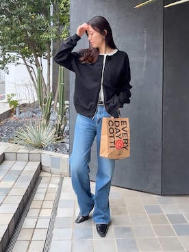 「TRIANGLE PALETTE（トライアングルパレット）の前後2WAY オフショル ダブルジップアップ 裏毛スウェット（スウェット、ブラック系）」を使った、hisaさん（レディース・170cm）の春コーディネート