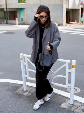 「アイテム（サングラス）」を使った、HISAさん（レディース・170cm）の秋コーディネート