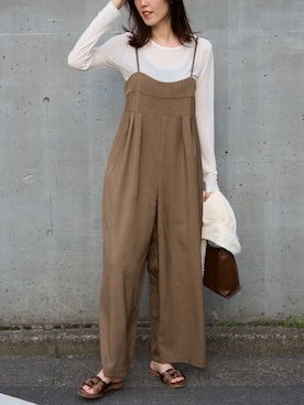 「アイテム（つなぎ/オールインワン）」を使った、HISAさん（レディース・170cm）の秋コーディネート