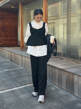 「TRIANGLE PALETTE（トライアングルパレット）のペプラムニットビスチェ（その他トップス、ブラック系）」を使った、hisaさん（レディース・170cm）の春コーディネート