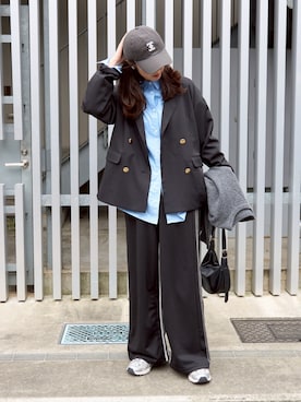 「アイテム（テーラードジャケット、ブラック系）」を使った、hisaさん（レディース・170cm）の秋コーディネート