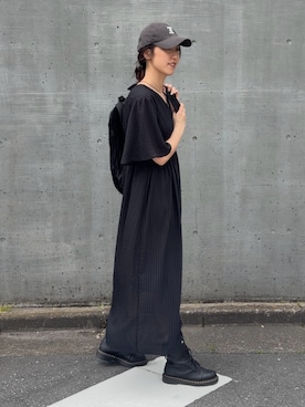 「Dr. Martens（ドクターマーチン）のDr. Martens/ドクターマーチン 1490 10 ホール ブーツ  STANDARD FIT 11857001（ブーツ、ブラック系）」を使った、hisaさん（レディース・170cm）の春コーディネート
