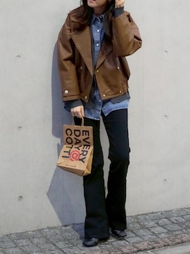 「アイテム（ライダースジャケット）」を使った、hisaさん（レディース・170cm）の秋コーディネート