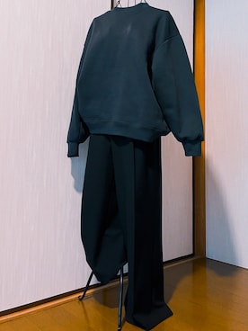 「GUコーデ」｜「アイテム（スウェット）」を使った、ハルブルーさん（レディース・155cm）の冬コーディネート