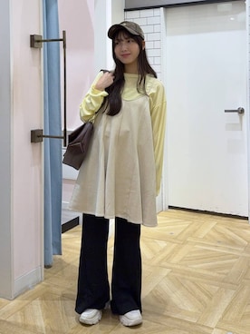 「LOWRYS FARM（ローリーズファーム）のアイテム（スニーカー）」を使った、るりこさん（レディース・154cm）の秋コーディネート