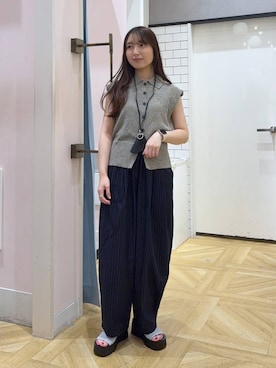 「LOWRYS FARM（ローリーズファーム）のメランジポロフレンチスリーブ　1045953（ベスト、グレー系）」を使った、るりこさん（レディース）の夏コーディネート