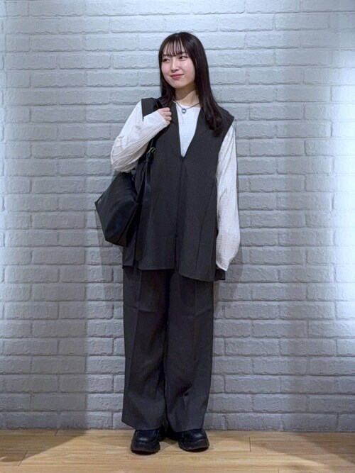 るりこ(LOWRYS FARM 神戸三田プレミアムアウトレット)｜LOWRYS FARMのTシャツ/カットソーを使ったコーディネート - WEAR