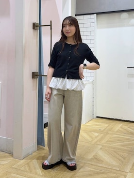 「LOWRYS FARM（ローリーズファーム）のワイドストレートデニムパンツ　607883（デニムパンツ、ベージュ系）」を使った、るりこさん（レディース）の夏コーディネート