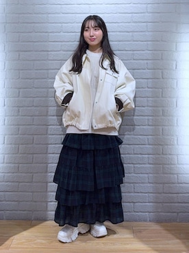 「LOWRYS FARM（ローリーズファーム）のアイテム（その他アウター）」を使った、るりこさん（レディース・154cm）の秋コーディネート