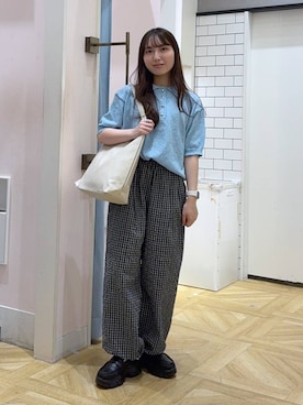 「LOWRYS FARM（ローリーズファーム）のヤワラカルイ２ＷＡＹショルダーＢＡＧ 115210（ショルダーバッグ、ホワイト系）」を使った、るりこさん（レディース）の春コーディネート
