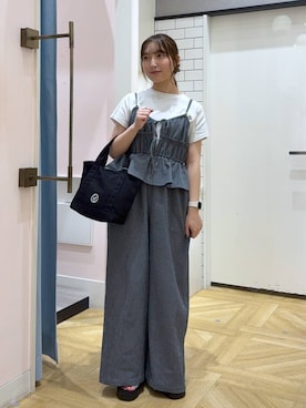 「LOWRYS FARM（ローリーズファーム）のＬＦＢＡＳＩＣＴＯＴＥ　323726（ショルダーバッグ、ブラック系）」を使った、るりこさん（レディース）の夏コーディネート