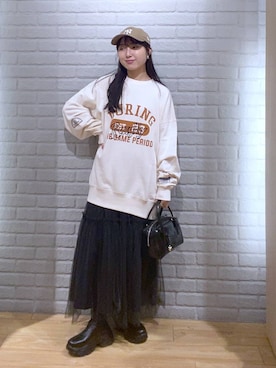 「アイテム（スウェット）」を使った、るりこさん（レディース・154cm・20代）の秋コーディネート
