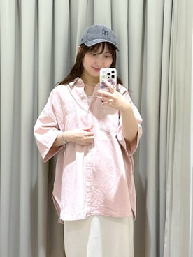 「LOWRYS FARM（ローリーズファーム）のストレッチサテンスカート　 290120（スカート、ホワイト系）」を使った、るりこさん（レディース）の春コーディネート