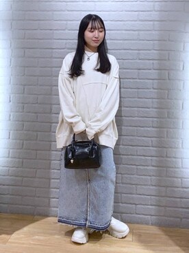 「アイテム（スウェット）」を使った、るりこさん（レディース・154cm・20代）の秋コーディネート