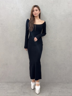 「GYDA（ジェイダ）のGYDA chain SIDE OPENロングフレアニットワンピース（ワンピース、ブラック系）」を使った、KURENAさん（レディース・153cm）の春コーディネート
