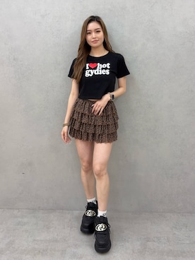 「GYDA（ジェイダ）のアイテム（スニーカー）」を使った、KURENAさん（レディース・153cm）の春コーディネート