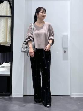 「アイテム（シュシュ）」を使った、emaさん（レディース・155cm）の秋コーディネート