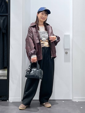 「アイテム（ピアス（両耳用））」を使った、emaさん（レディース・155cm・30代）の秋コーディネート