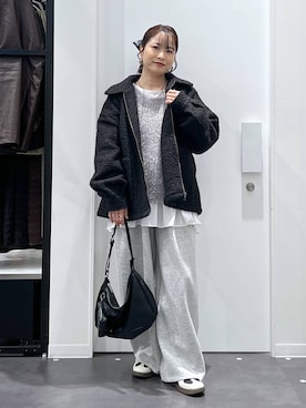 「アイテム（シュシュ）」を使った、emaさん（レディース・155cm）の秋コーディネート