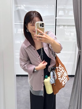 「LAKOLE（ラコレ）の＜累計販売5.7万本!!＞カラビナ付きハンディファン / 284539（生活家電）」を使った、emaさん（レディース・155cm）の夏コーディネート