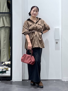 「ピアス」｜emaさん（レディース・155cm）の秋コーディネート
