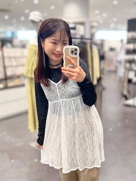 「LAKOLE（ラコレ）のアイテム（パンツ）」を使った、emaさん（レディース・155cm）の春コーディネート