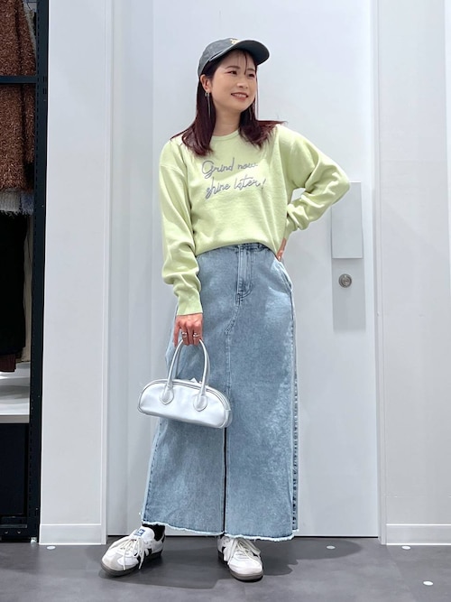 韓国　マルボンゴルフ刺繍セーター 緑　イエローラインあり。サイズ２XL メンズ キャロウェイ ゴルフウェア セーター クルーネックニット