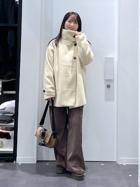 「リラックス」｜「アイテム（ステンカラーコート）」を使った、emaさん（レディース・155cm）の冬コーディネート