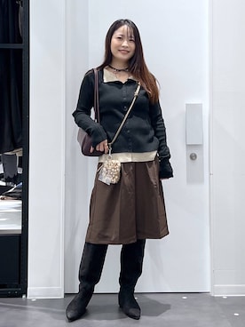 「LAKOLE（ラコレ）のインヒールロングブーツ / 1046912（ブーツ、ブラック系）」を使った、emaさん（レディース）の秋コーディネート