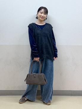「アイテム（シュシュ）」を使った、emaさん（レディース・155cm）の秋コーディネート