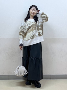 「アイテム（リング）」を使った、emaさん（レディース・155cm・30代）の秋コーディネート