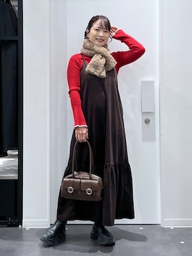 「アイテム（シュシュ）」を使った、emaさん（レディース・155cm・30代）の秋コーディネート