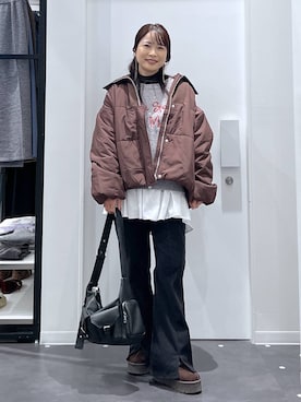 「アイテム（ピアス（両耳用））」を使った、emaさん（レディース・155cm・30代）の冬コーディネート