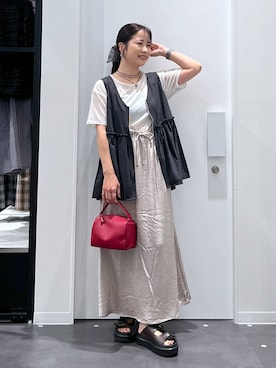 「LEPSIM（レプシィム）のリボンボールピアス　287542（ピアス（両耳用））」を使った、emaさん（レディース・155cm・30代）の夏コーディネート
