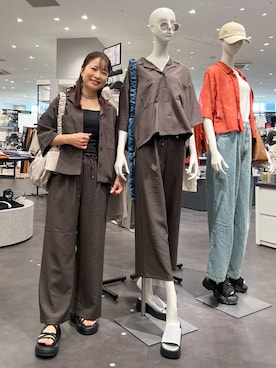 「アイテム（キャミソール）」を使った、emaさん（レディース・155cm・30代）の夏コーディネート