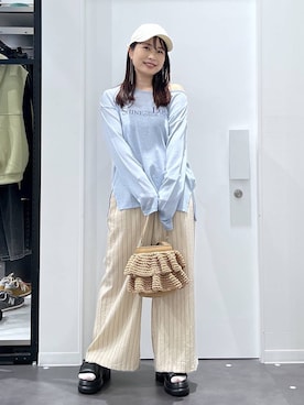 「LAKOLE（ラコレ）のアイテム（パンツ）」を使った、emaさん（レディース・155cm）の春コーディネート